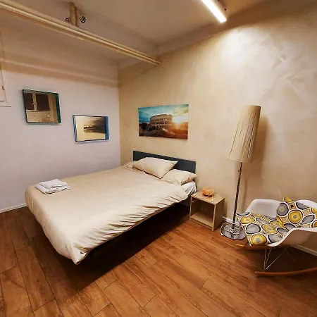 Free Breakfast - Big In The Heart Of Apartment Rome