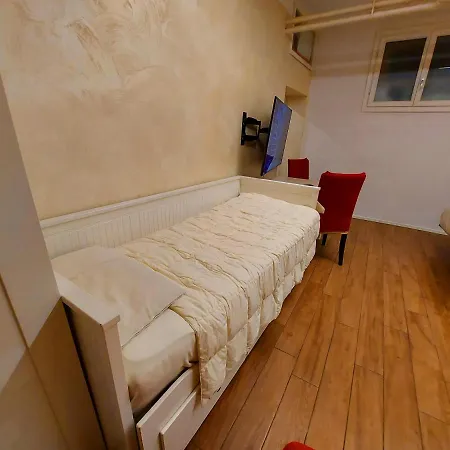 Apartment Free Breakfast - Big In The Heart Of